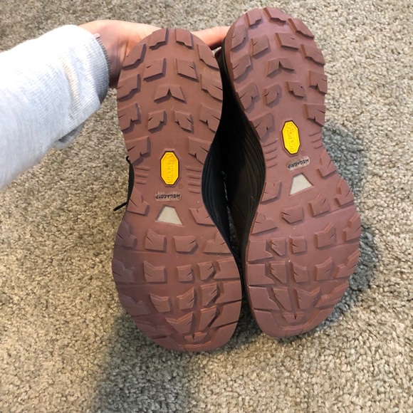 Arc’teryx Norvan VT trail running shoes size 9 - Picture 5 of 9